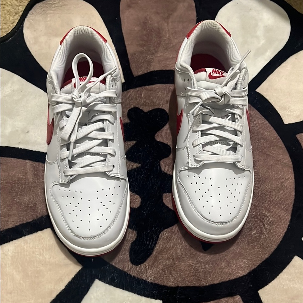 Nike White and Red Sneakers